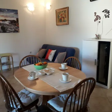 Apartman Amfiteatar * Pola